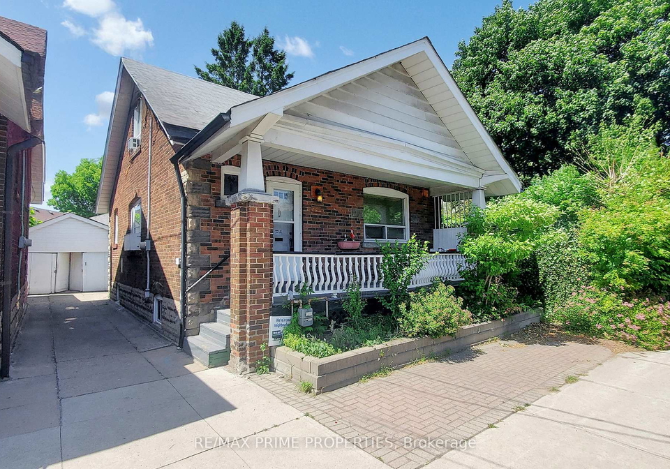 1398-pape-avenue-east-york-ontario-e12246730
