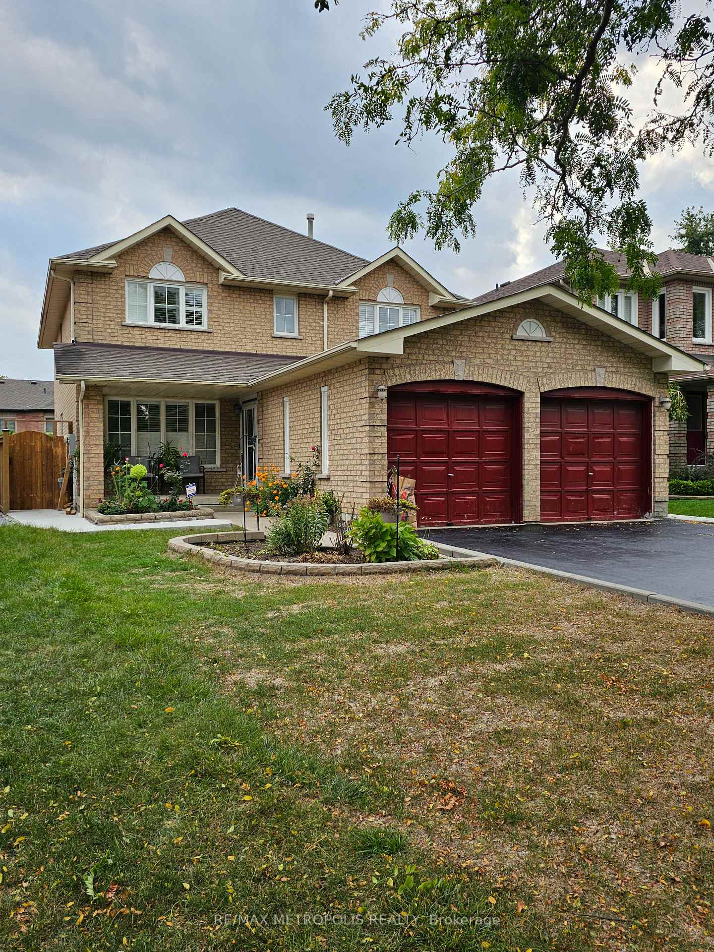 1595-otonabee-drive-pickering-ontario-e12247087