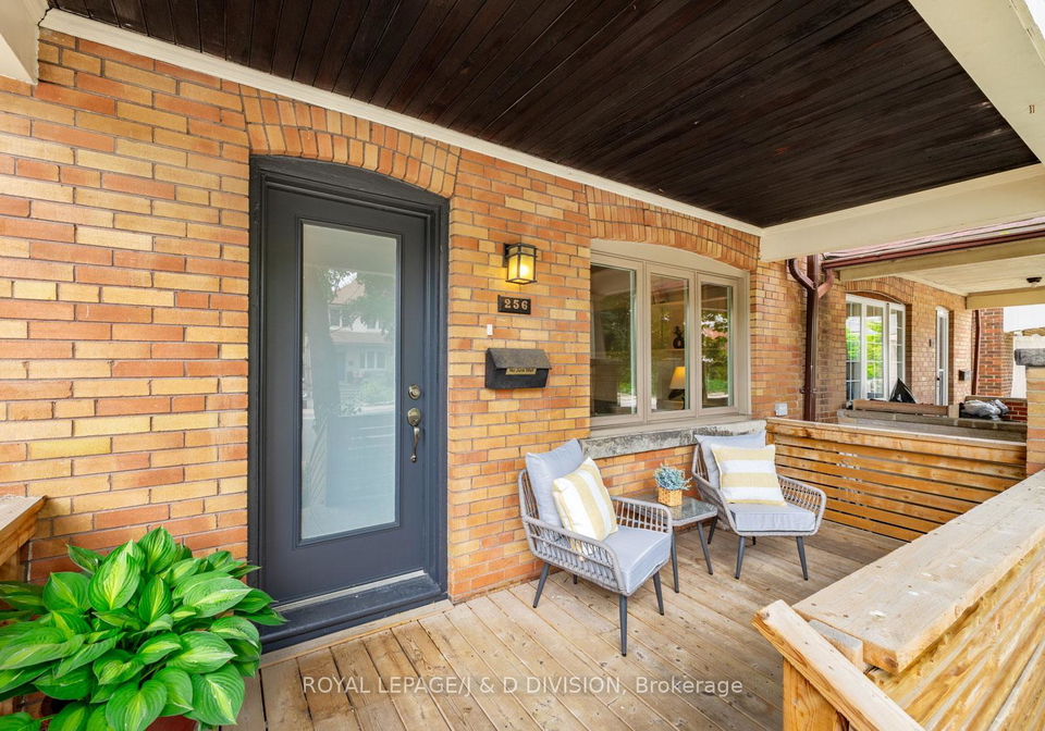 256-mortimer-avenue-east-york-ontario-e12247335