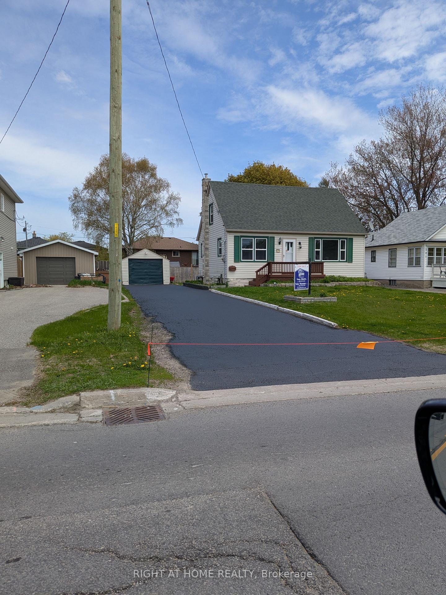 1275-simcoe-street-s-oshawa-ontario-e12247392
