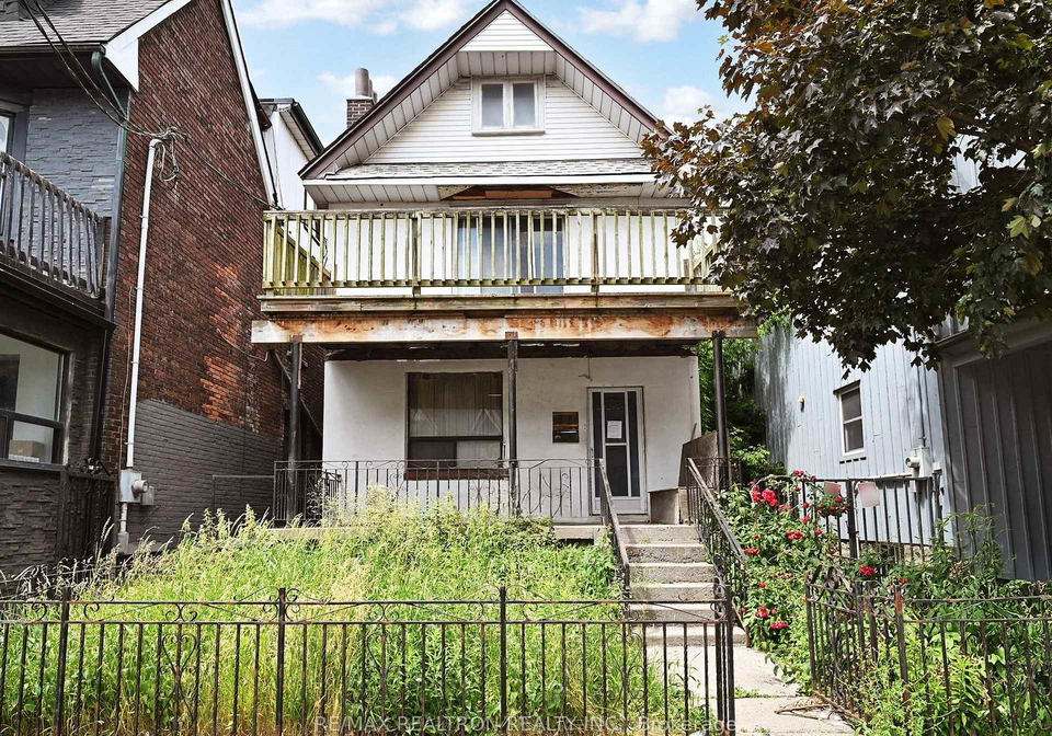 780-pape-avenue-east-york-ontario-e12247872
