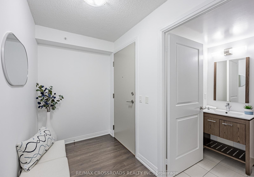 30-meadowglen-place-scarborough-ontario-e12248184
