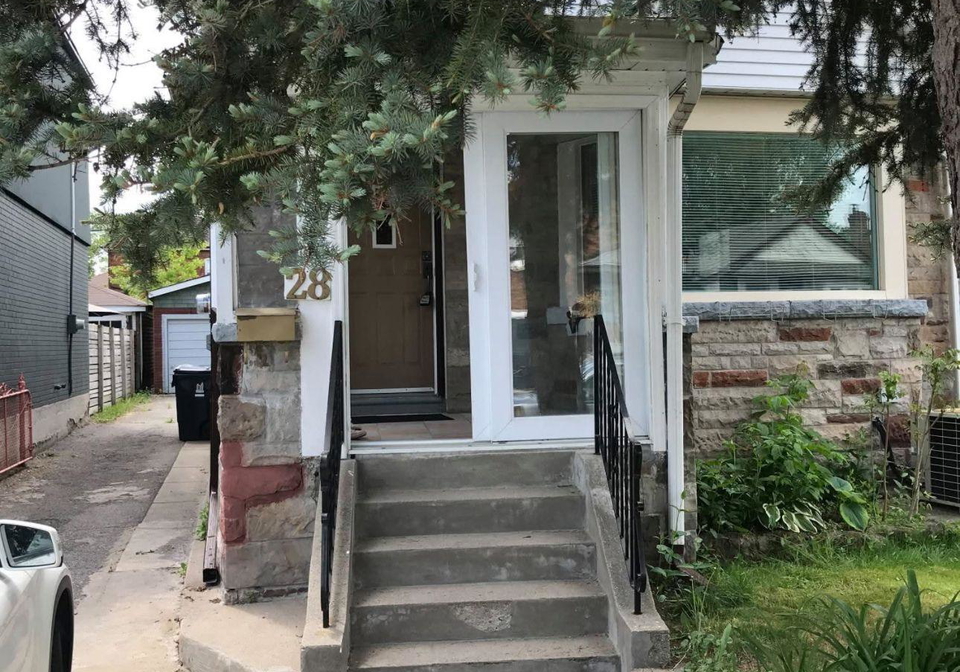 28-wolverton-avenue-east-york-ontario-e12248425