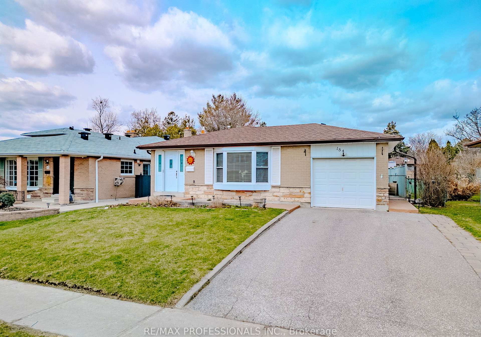 184-oakmeadow-boulevard-scarborough-ontario-e12249039