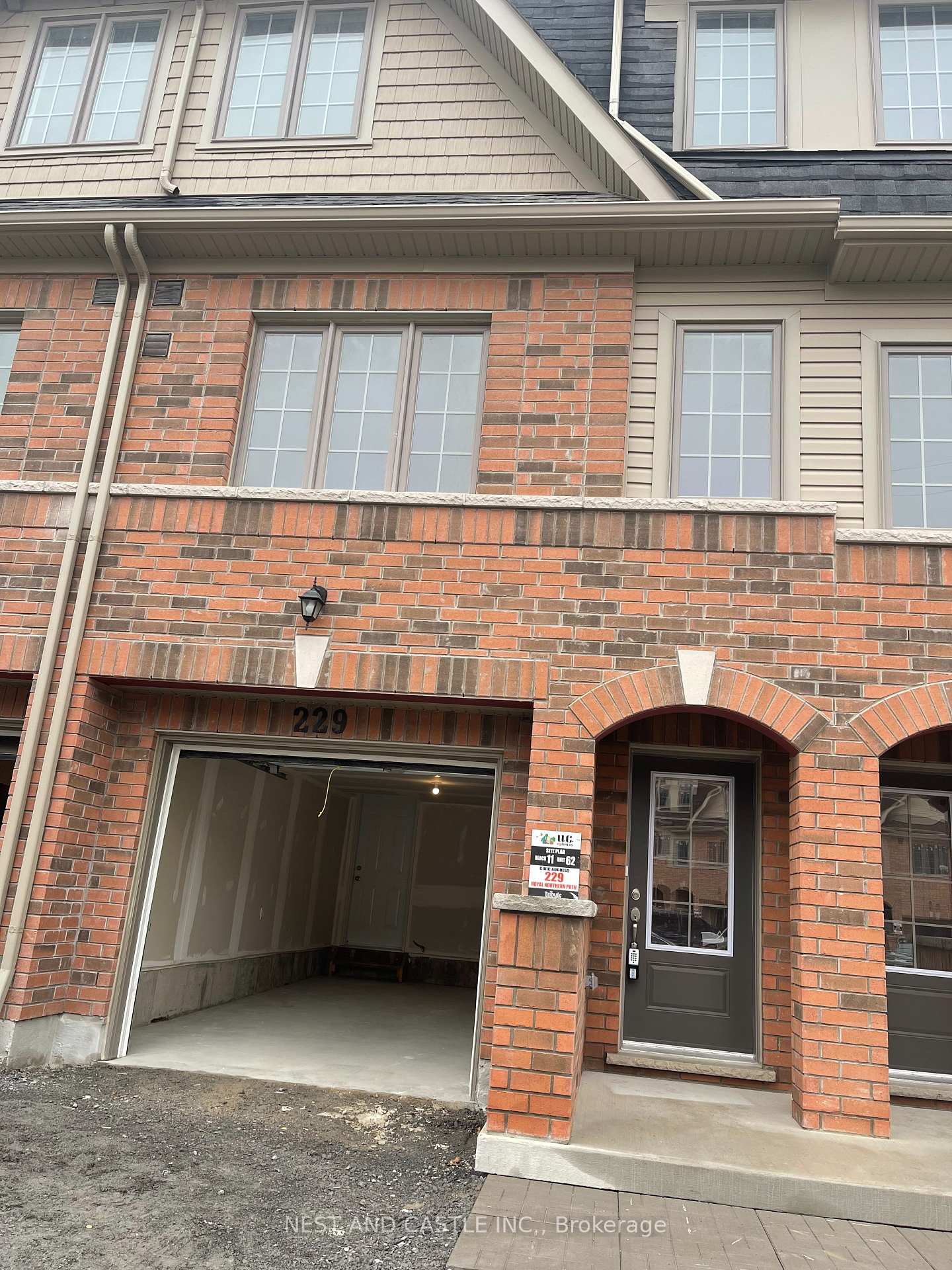227-royal-northern-path-oshawa-ontario-e12249178