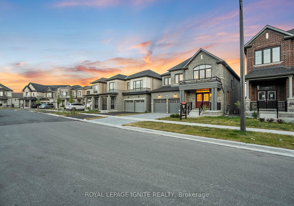 1215-plymouth-drive-oshawa-ontario-e12250027