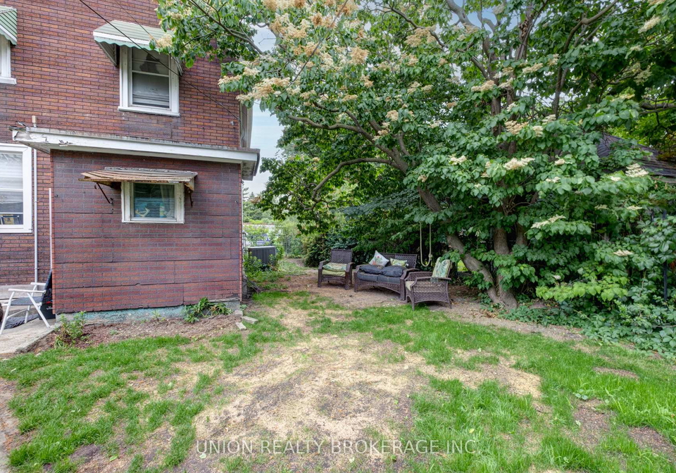 2-kimberley-avenue-toronto-ontario-e12250183
