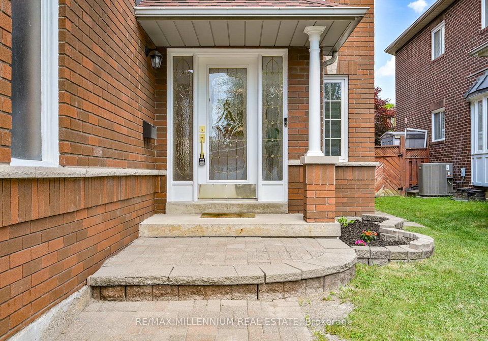 70-strickland-drive-ajax-ontario-e12250287