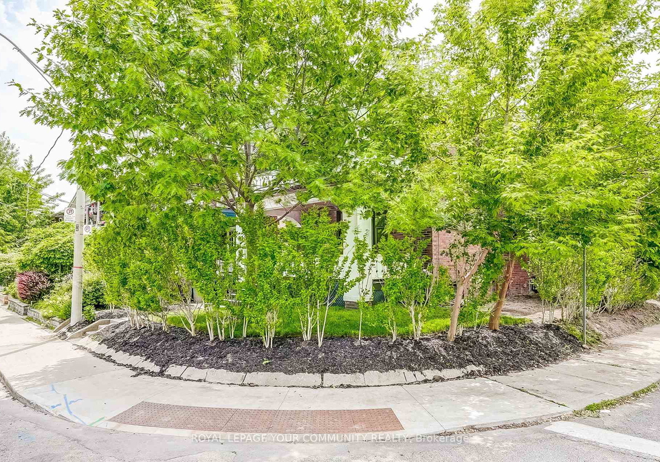 44-wineva-avenue-toronto-ontario-e12250543