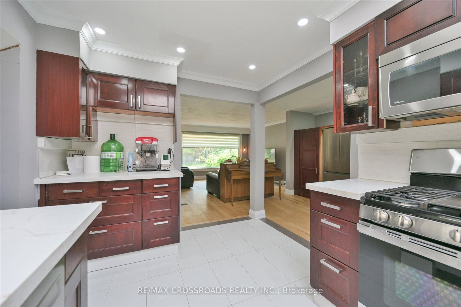2-eastpark-boulevard-scarborough-ontario-e12251247
