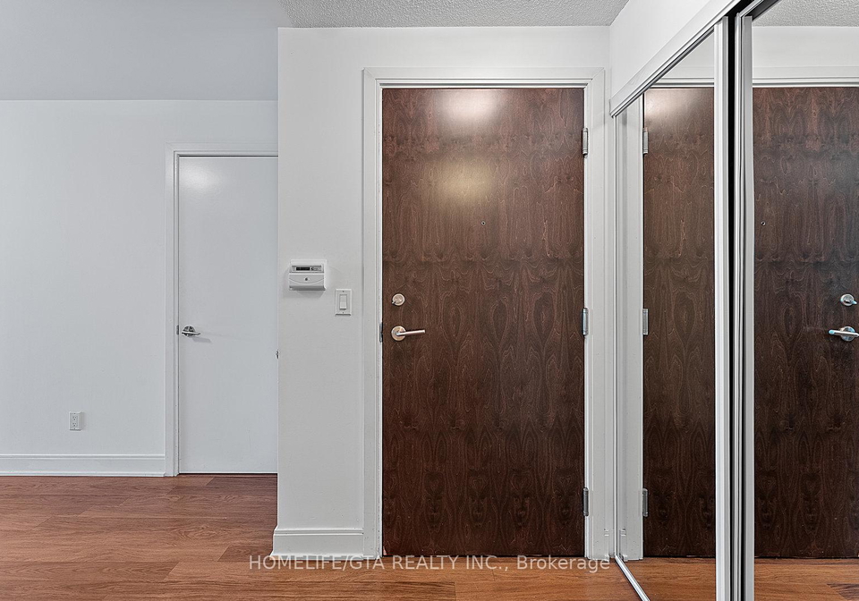 125-village-green-square-scarborough-ontario-e12251686