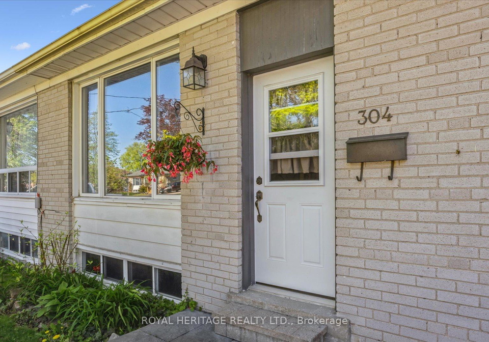304-rosedale-drive-whitby-ontario-e12252598