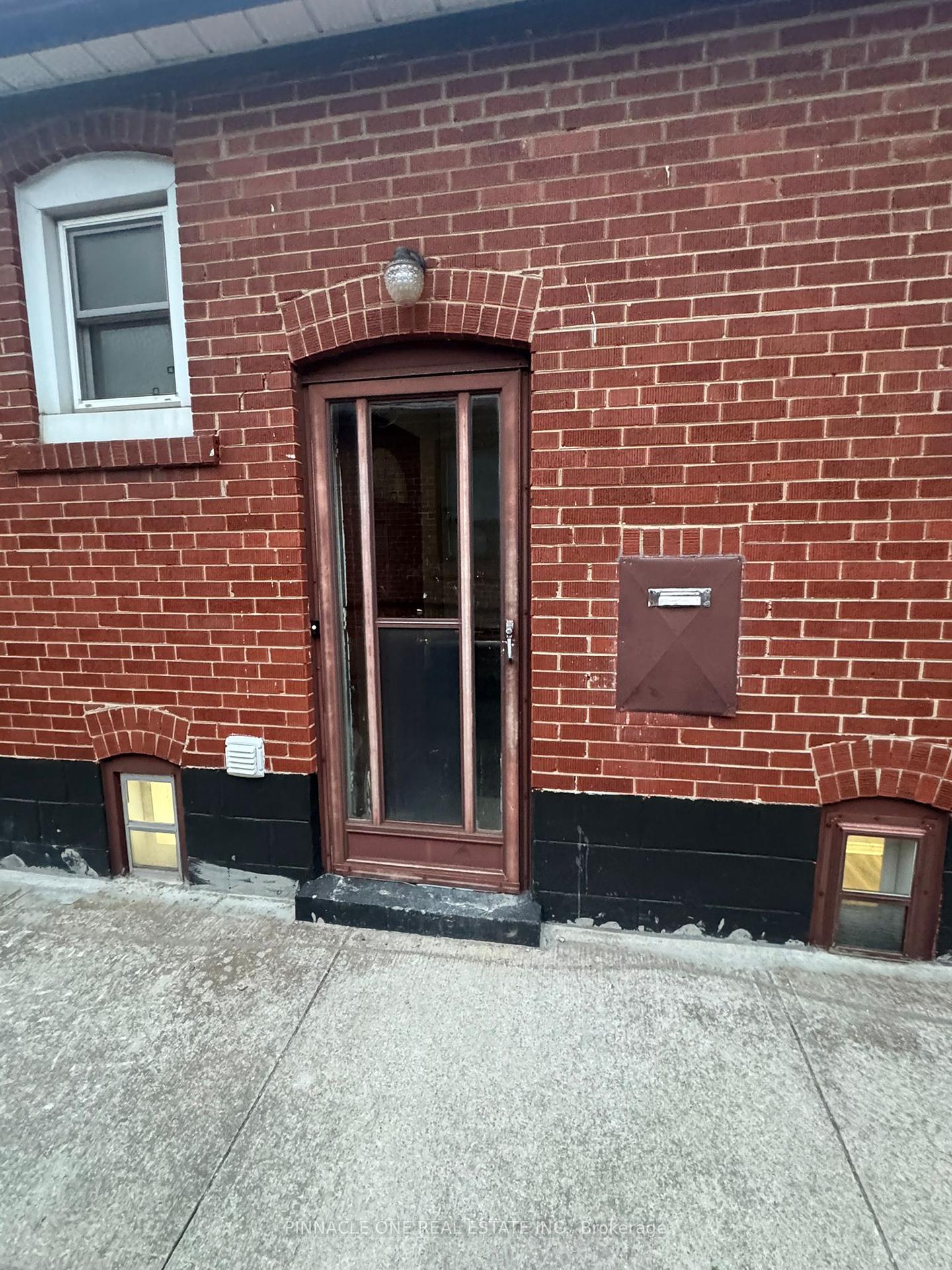 110-lilian-drive-scarborough-ontario-e12253562