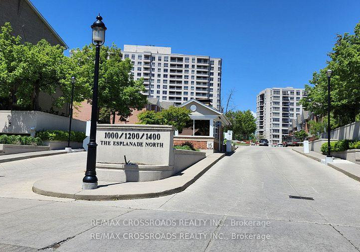 1000-the-esplanade-north-pickering-ontario-e12253860