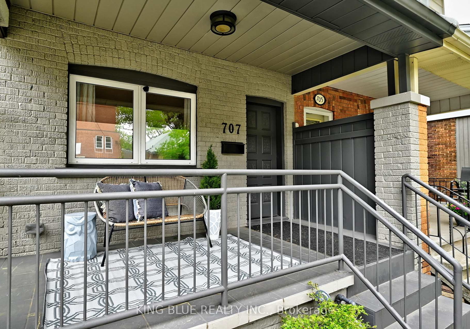 707-milverton-boulevard-east-york-ontario-e12254165