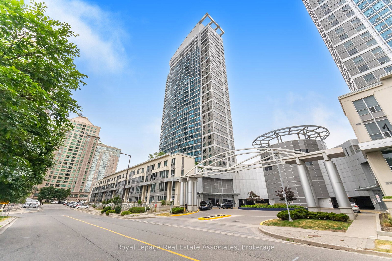 36-lee-centre-drive-scarborough-ontario-e12254482