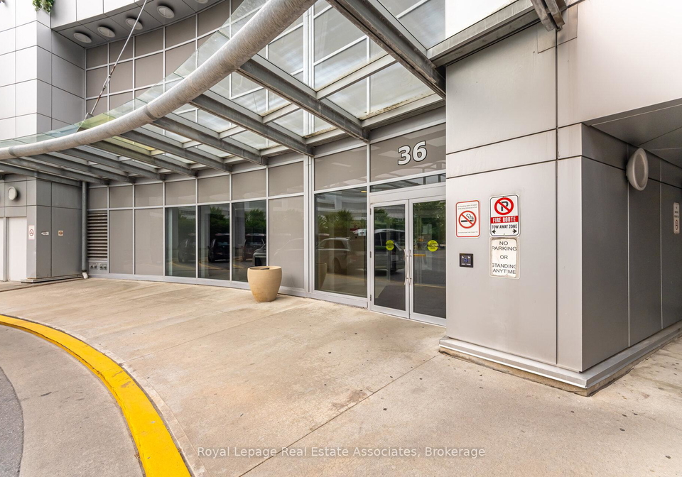 36-lee-centre-drive-scarborough-ontario-e12254482
