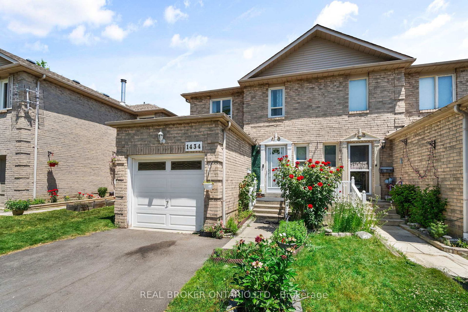 1434-anton-square-pickering-ontario-e12255247