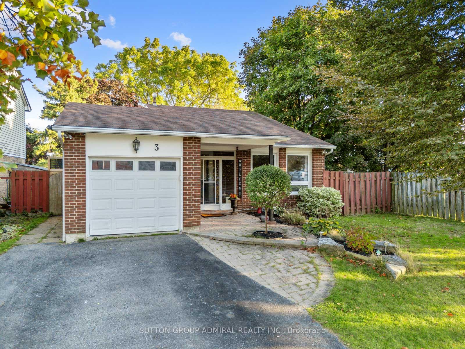 3-panter-crescent-ajax-ontario-e12255295
