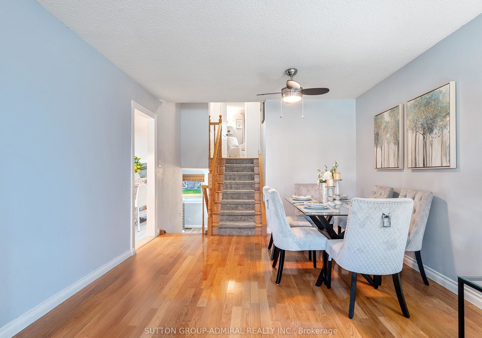 3-panter-crescent-ajax-ontario-e12255295