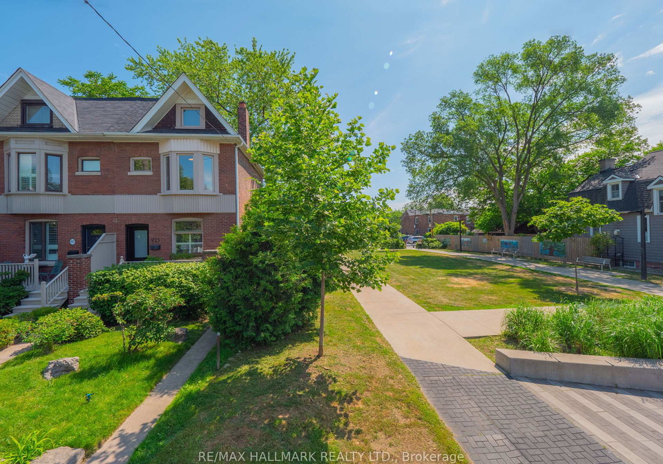 925-logan-avenue-east-york-ontario-e12255412