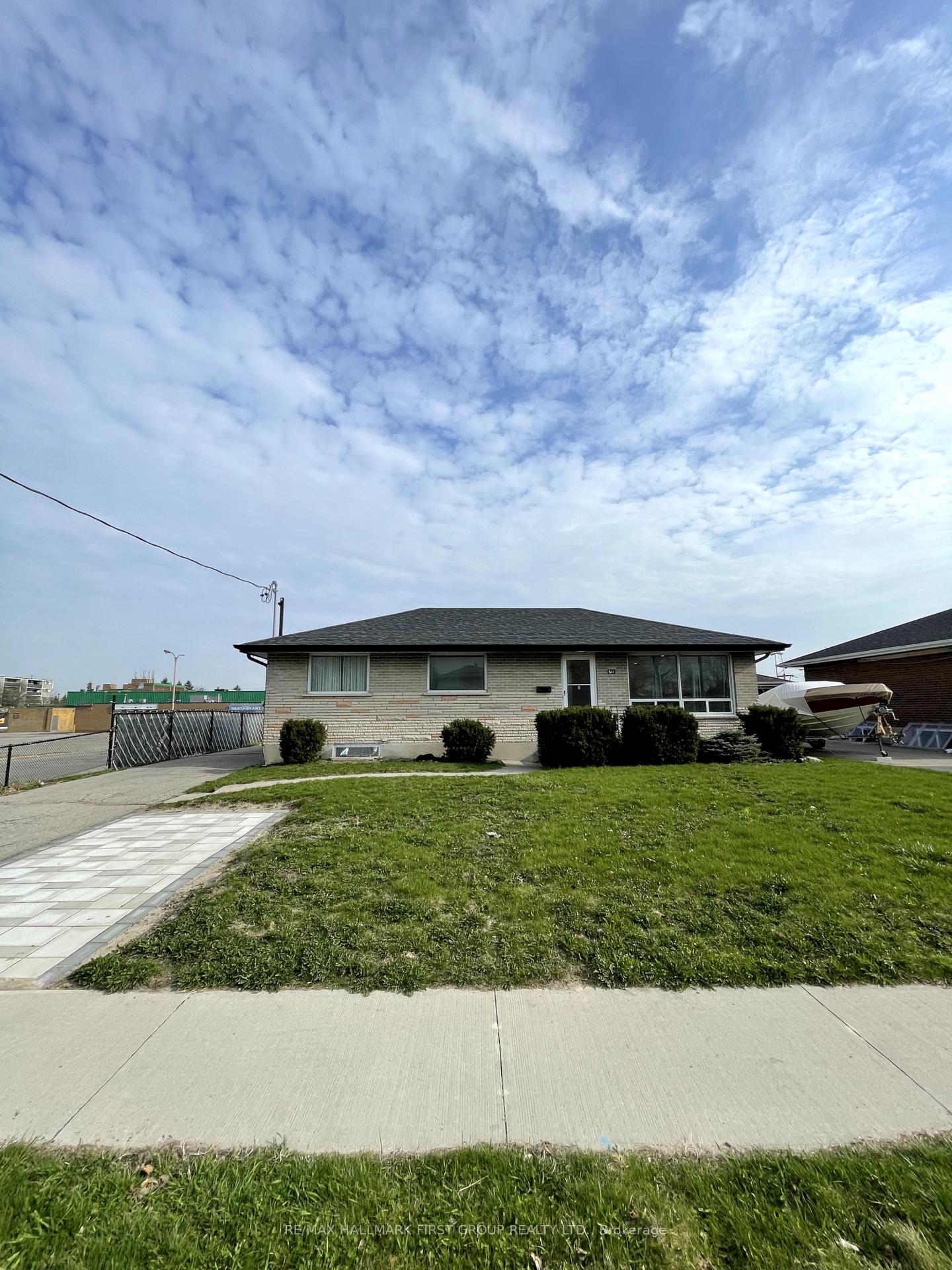 611-bond-street-e-oshawa-ontario-e12256048