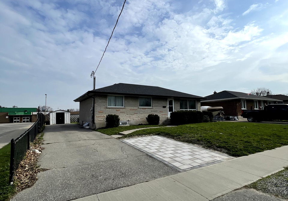 611-bond-street-e-oshawa-ontario-e12256048