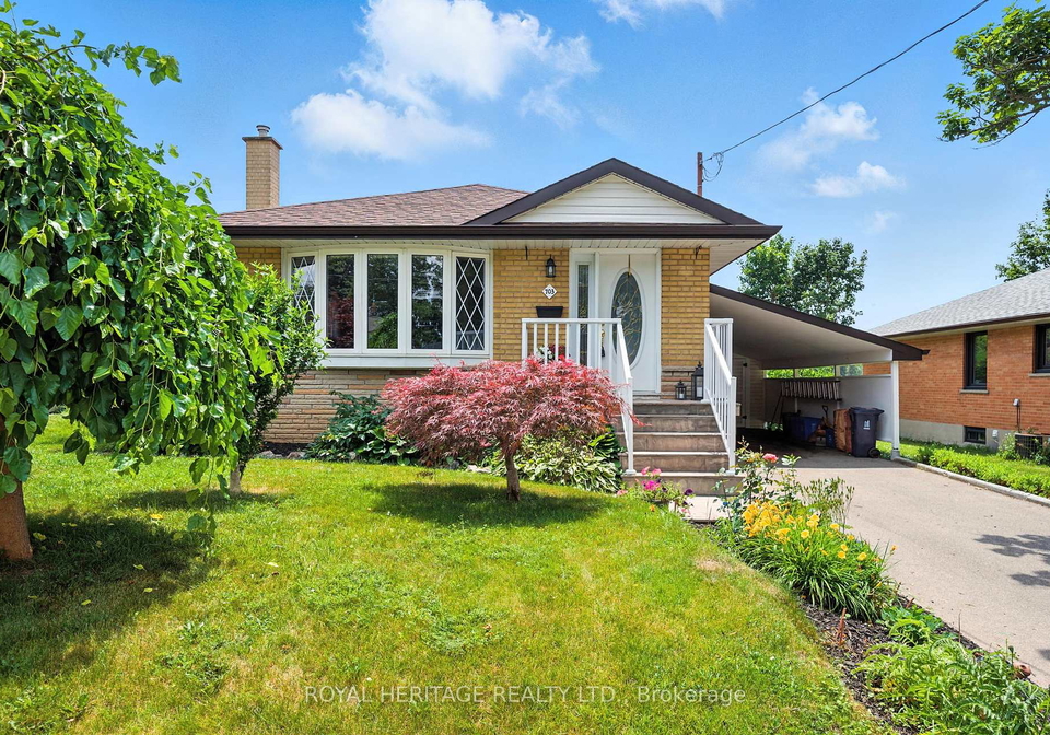 703-newman-crescent-whitby-ontario-e12256225