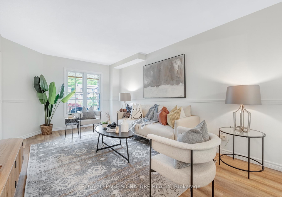 1444-anton-square-pickering-ontario-e12256301