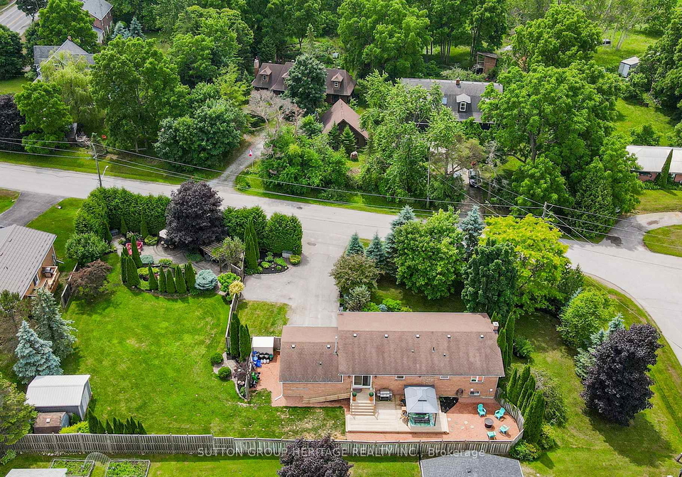 4-couves-lane-scugog-ontario-e12256699