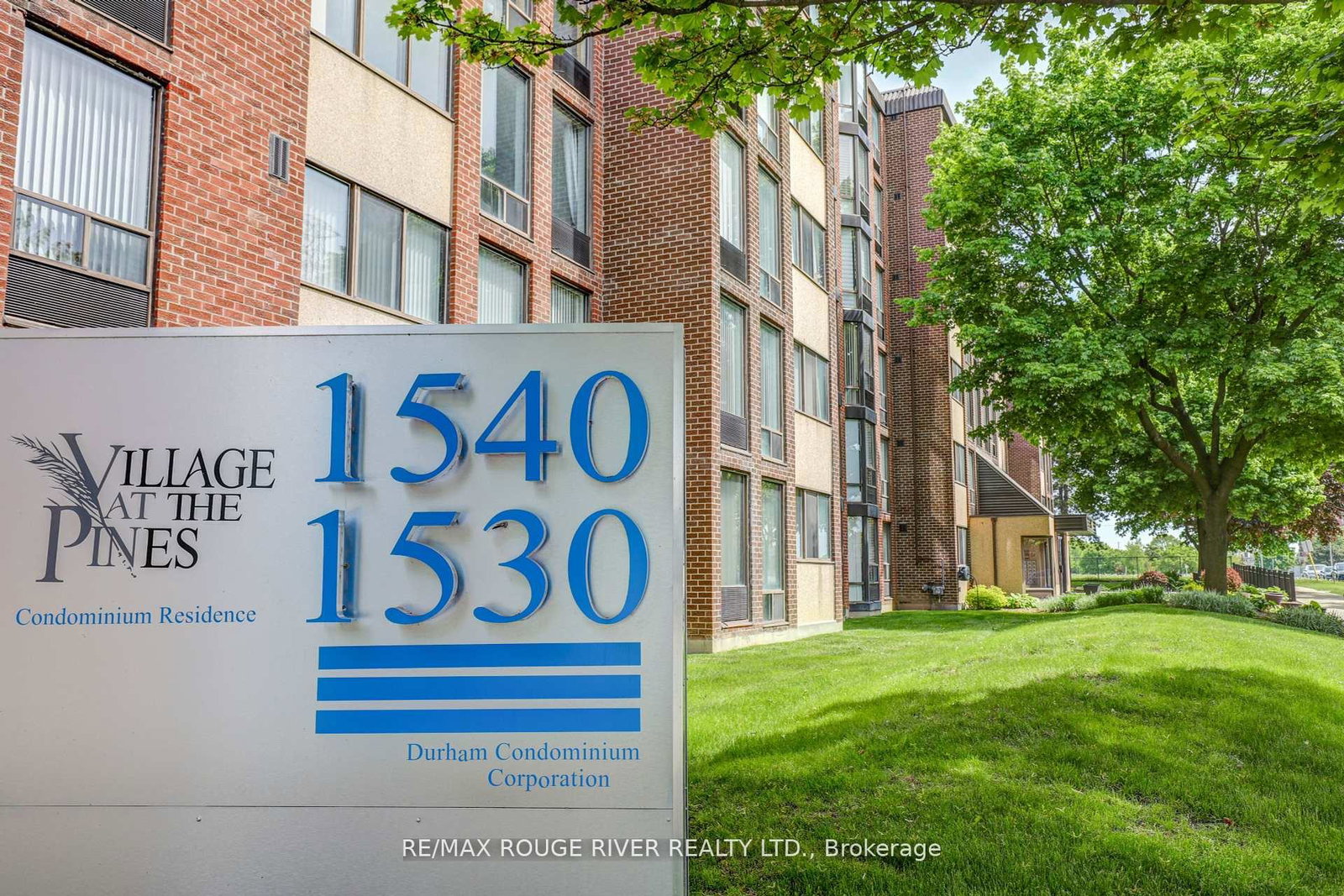 1540-parkway-pickering-ontario-e12257194