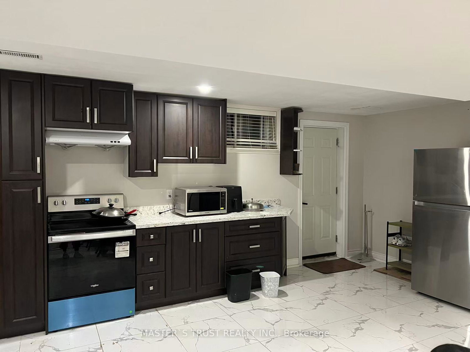 6-partridge-lane-scarborough-ontario-e12258058