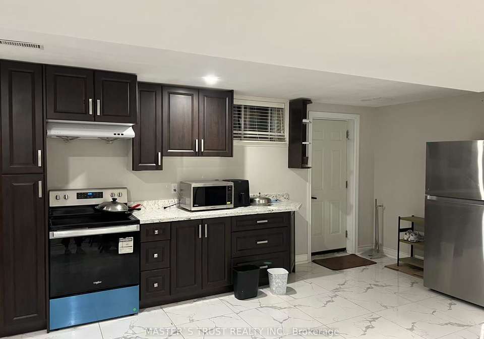 6-partridge-lane-scarborough-ontario-e12258058