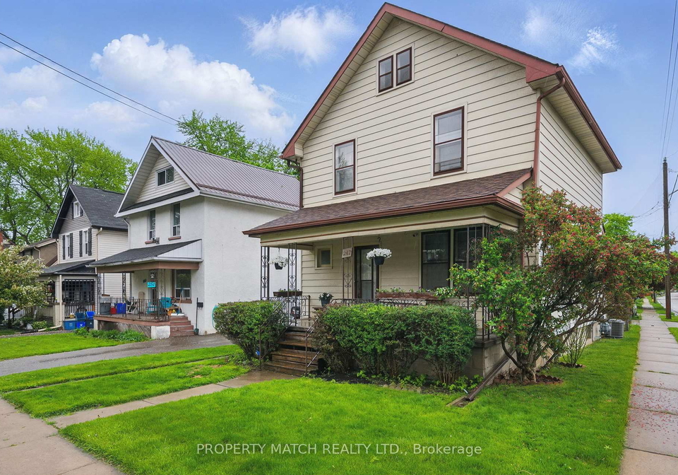 247-gliddon-avenue-oshawa-ontario-e12258449