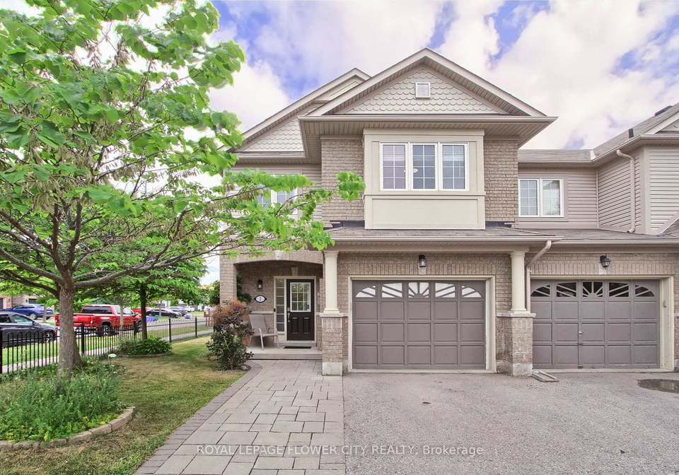 2-lander-crescent-clarington-ontario-e12258588
