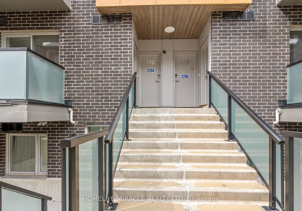 2787-eglinton-avenue-e-scarborough-ontario-e12258738