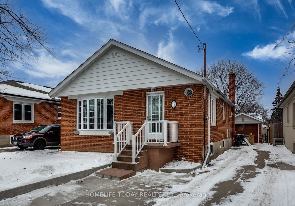 19-bardwell-crescent-scarborough-ontario-e12258794