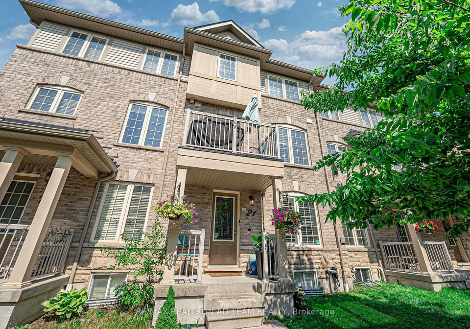 21-pendrill-way-ajax-ontario-e12259686