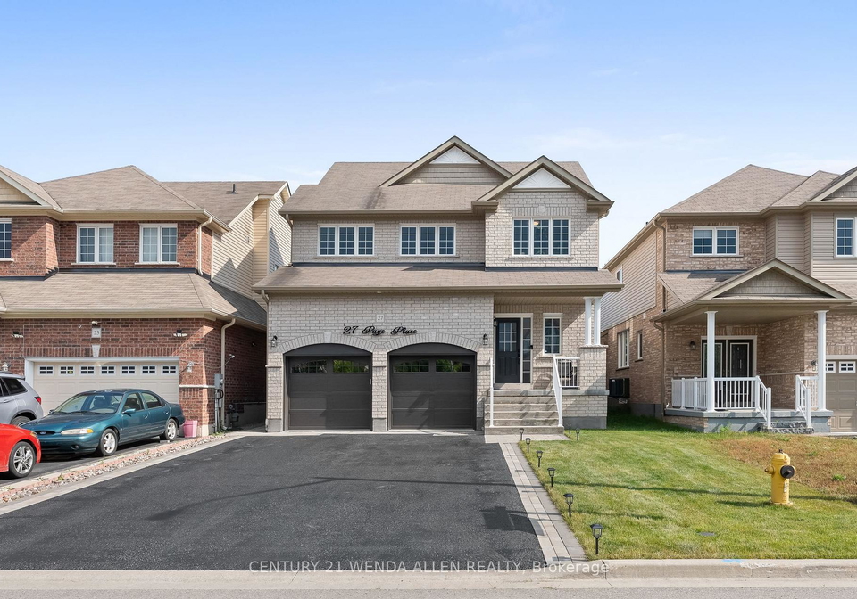 27-page-place-clarington-ontario-e12259827