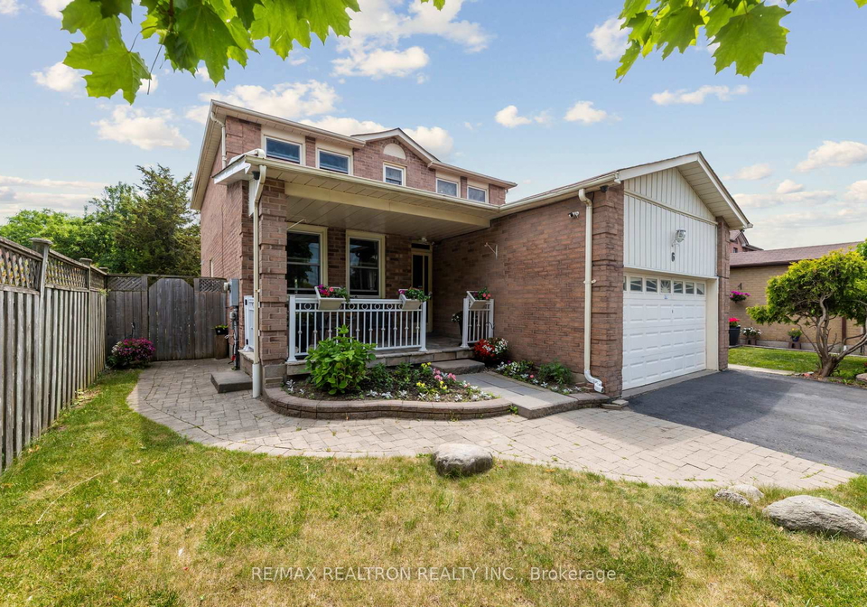 6-gardiner-drive-ajax-ontario-e12259855
