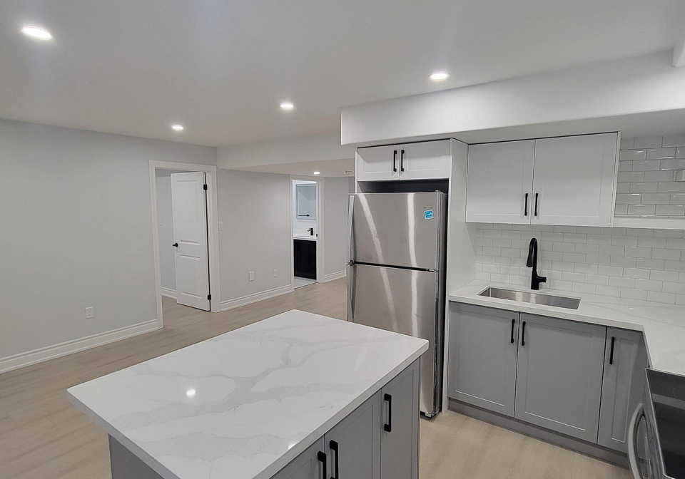 28-vickery-street-whitby-ontario-e12259915