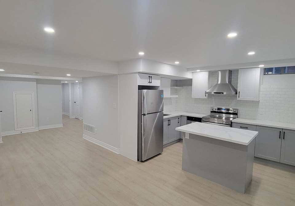 28-vickery-street-whitby-ontario-e12259915