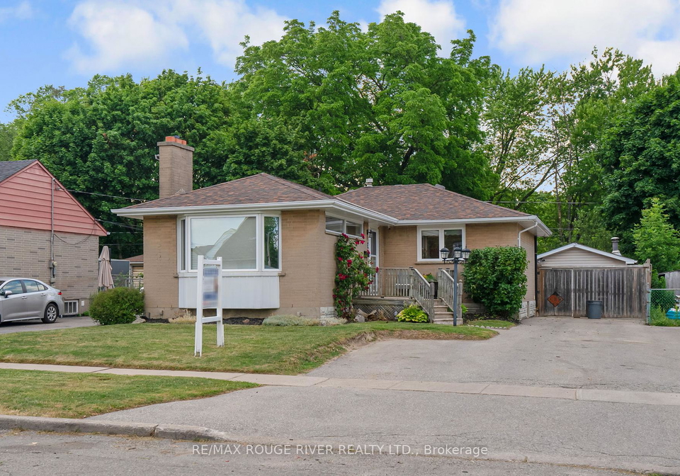 3-forest-road-ajax-ontario-e12260084