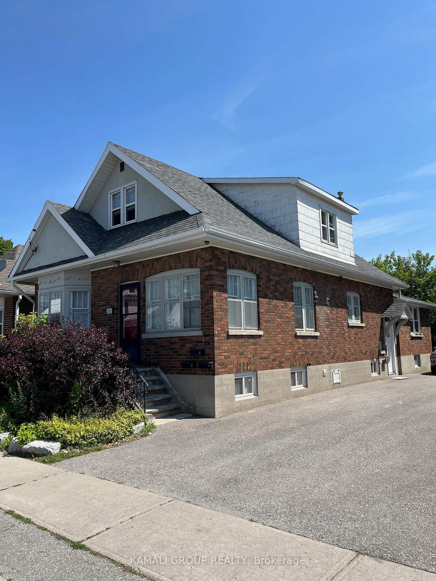 205-celina-street-oshawa-ontario-e12261099