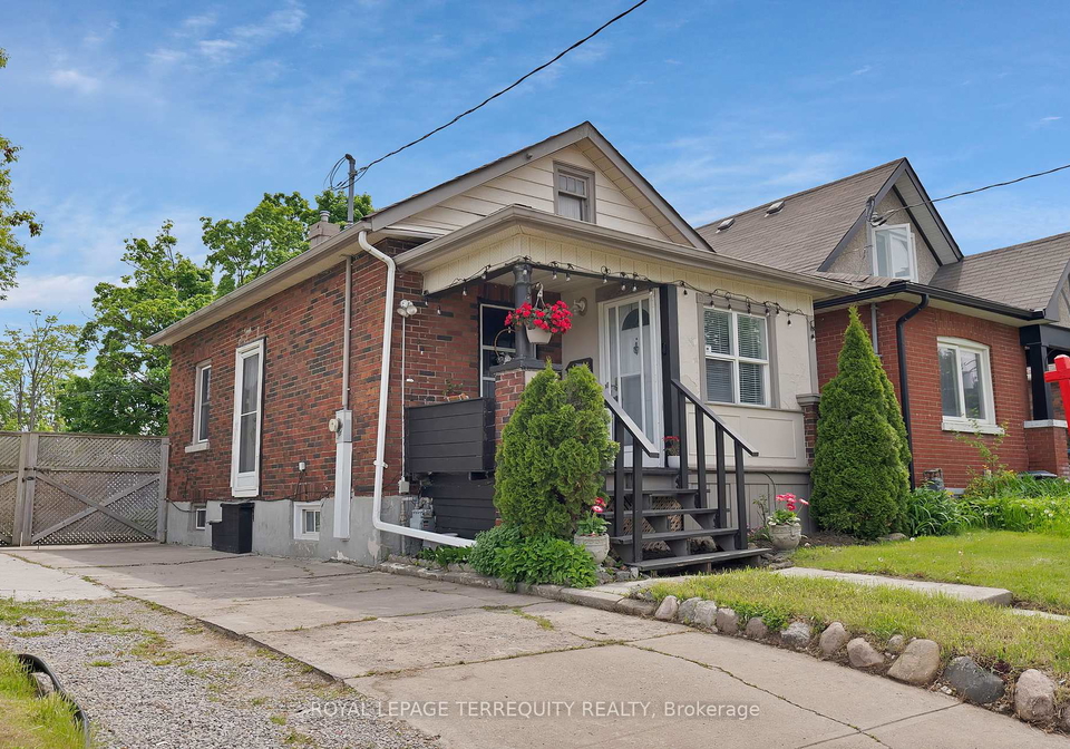 253-olive-avenue-oshawa-ontario-e12261978