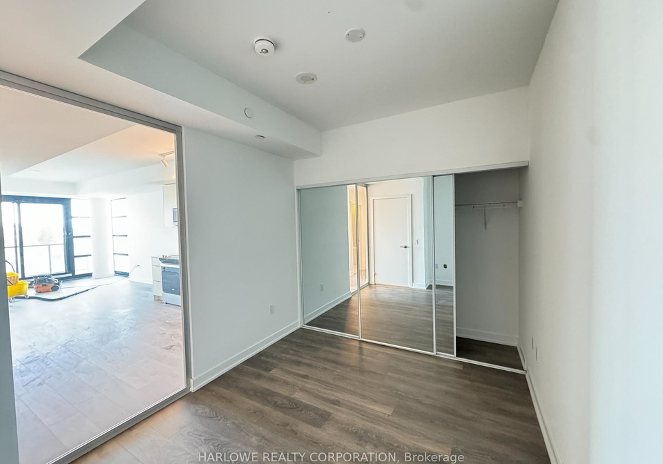 1606-charles-street-whitby-ontario-e12262266