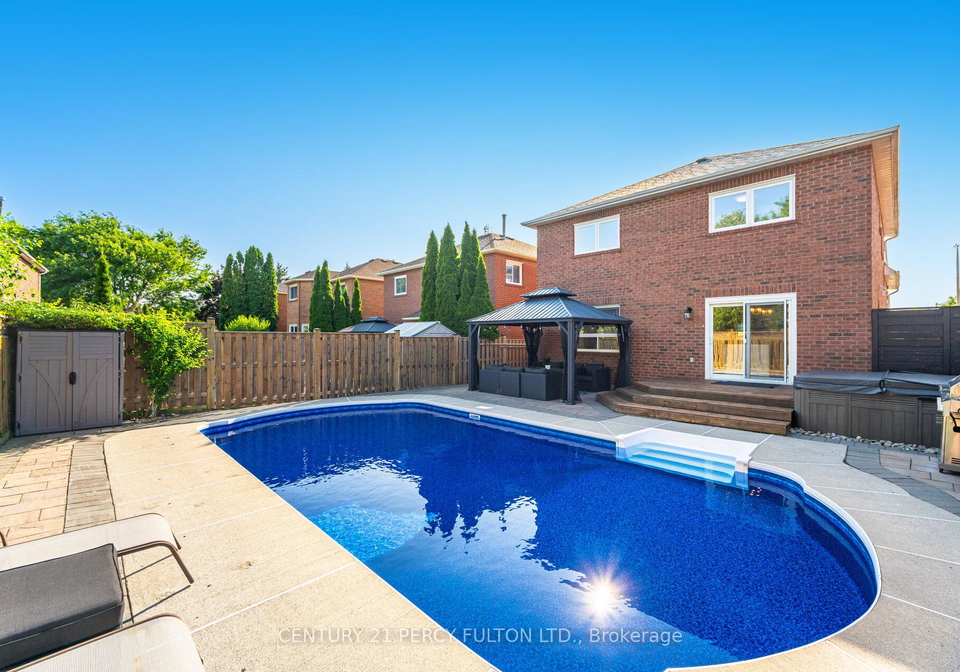 61-fencerow-drive-whitby-ontario-e12262853