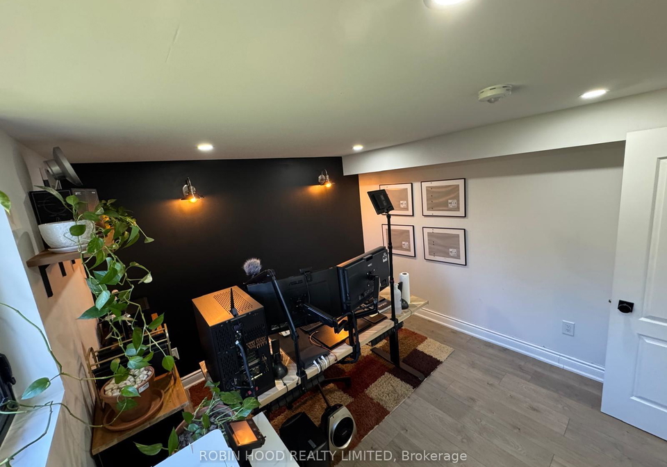 16-glen-everest-road-scarborough-ontario-e12263586