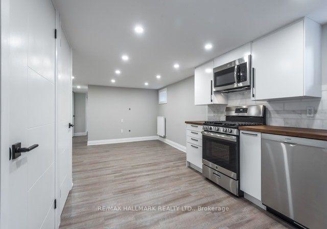 21-badgerow-avenue-toronto-ontario-e12263714