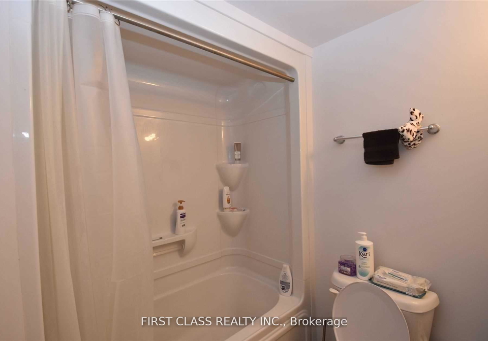 1760-simcoe-street-n-oshawa-ontario-e12264458